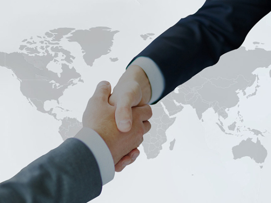 侧按轻触开关材料选择与结构